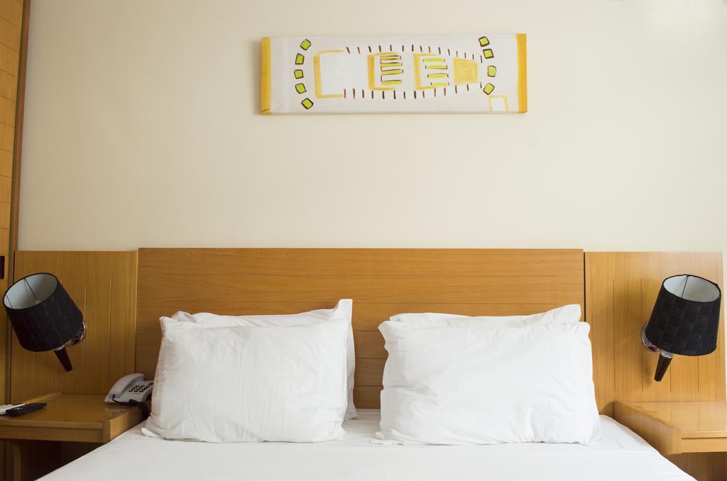 Apartamentos Deluxe Ponta Negra Beach 나탈 외부 사진